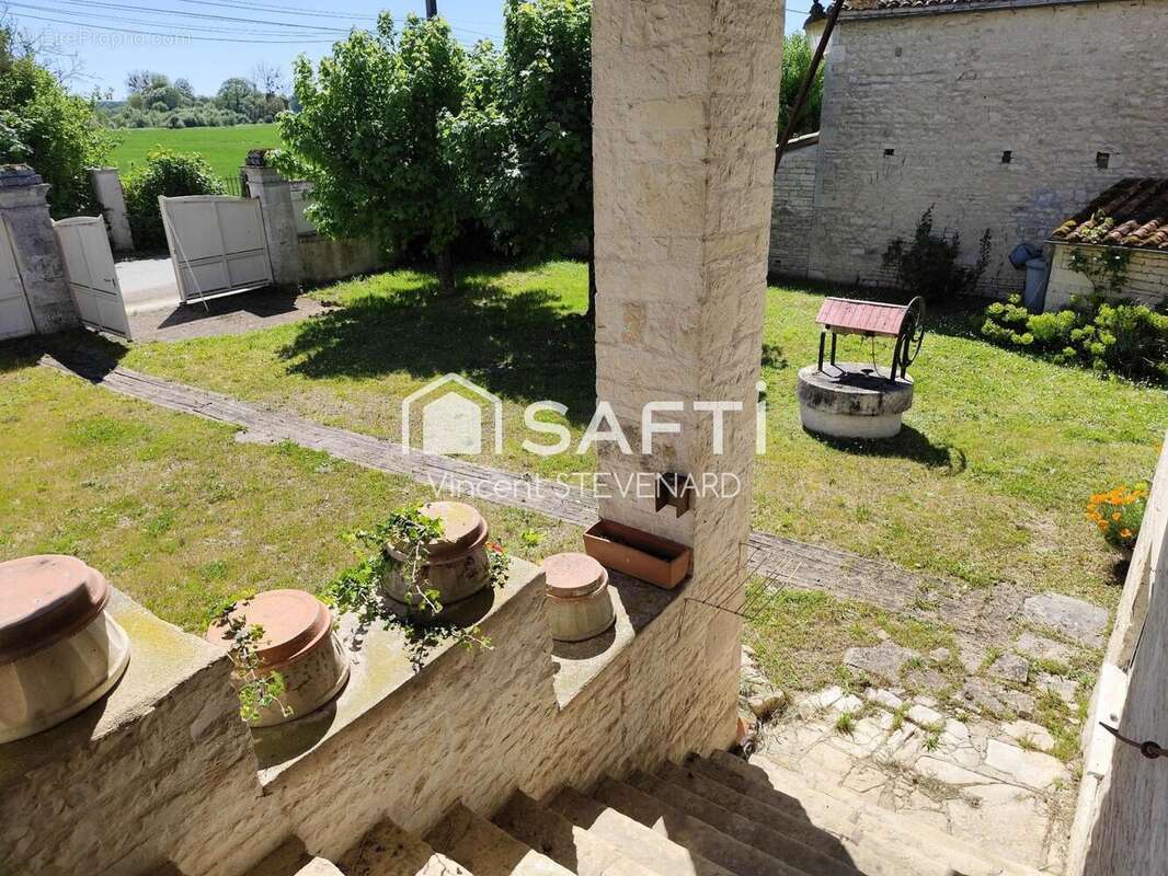 Photo 3 - Maison à LIGNE