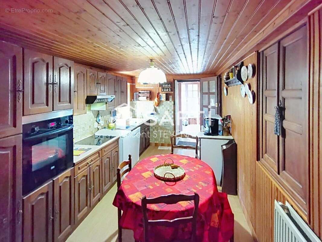 Photo 9 - Maison à LIGNE