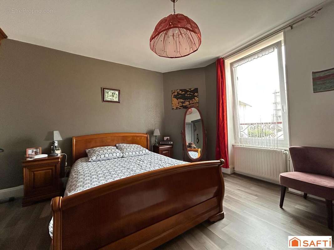 Photo 6 - Maison à SAINT-YORRE