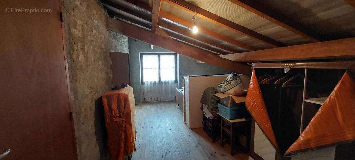 Photo 8 - Maison à MONTMORILLON