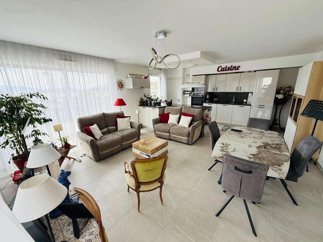 Photo 3 - Appartement à SAINT-RAPHAEL