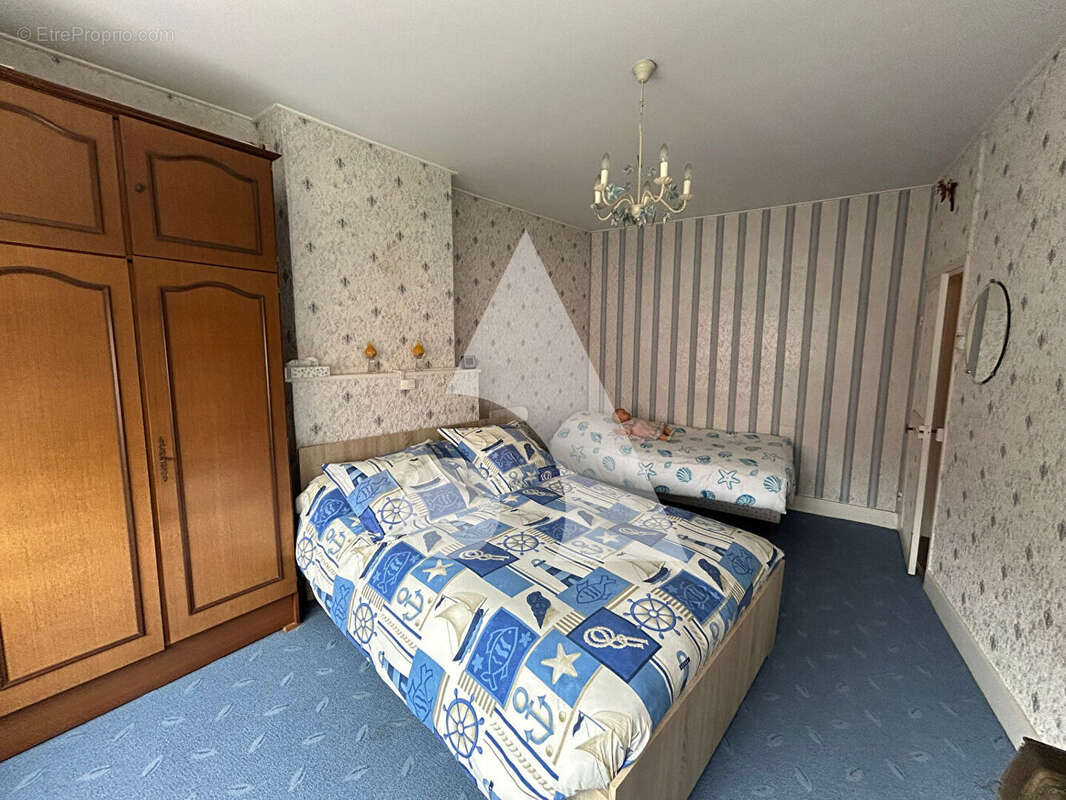 Maison à AUBERCHICOURT