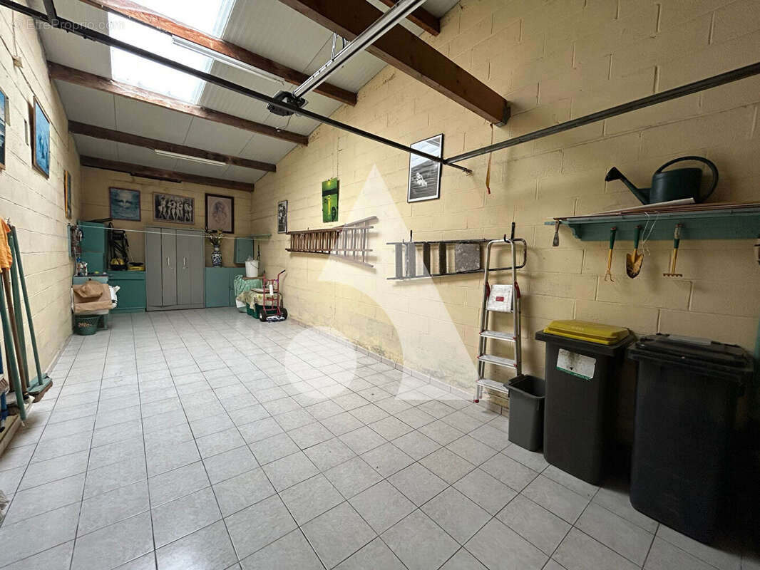 Maison à AUBERCHICOURT