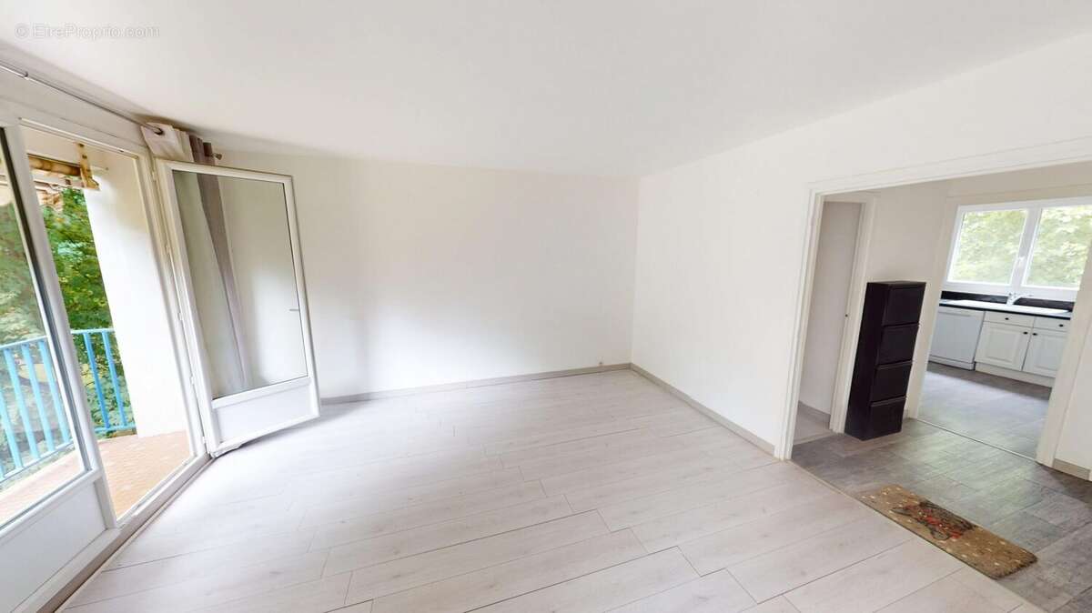 Appartement à AUBERGENVILLE