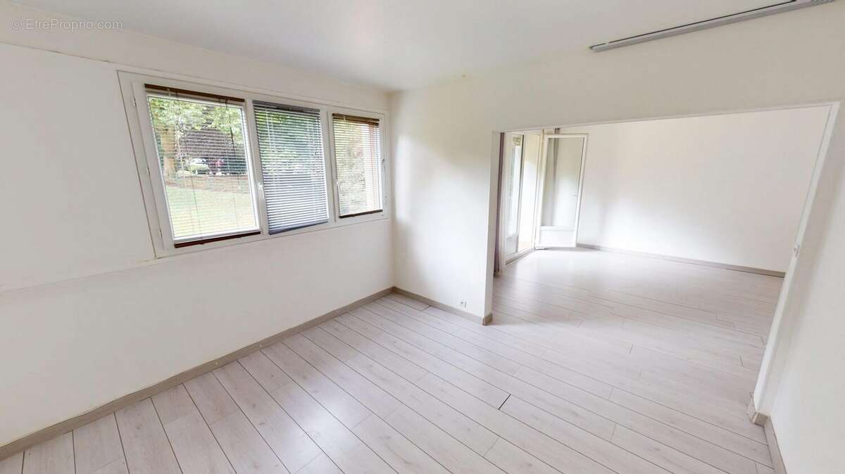 Appartement à AUBERGENVILLE