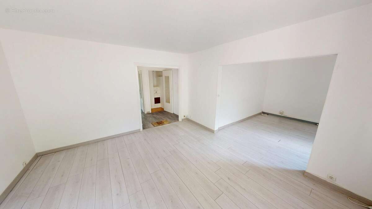 Appartement à AUBERGENVILLE
