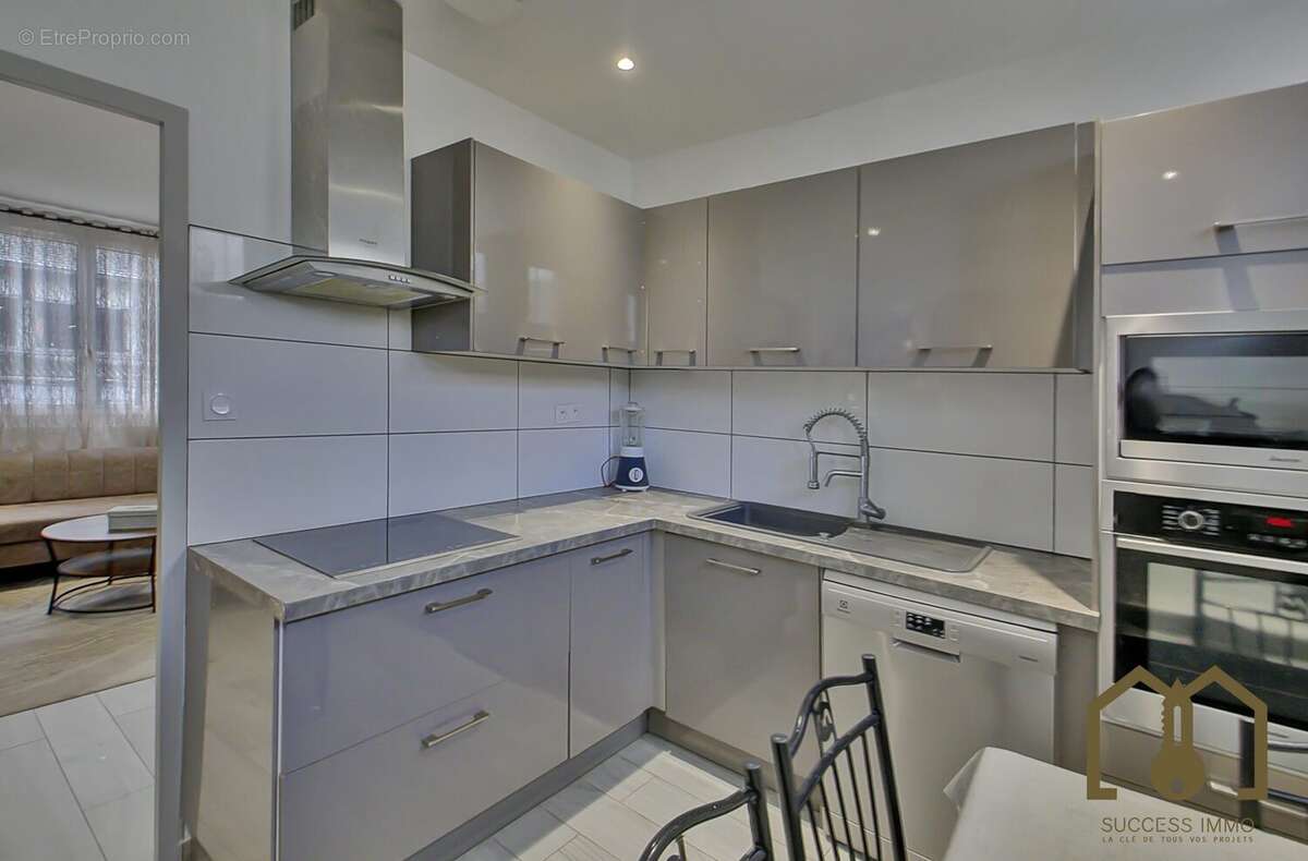 Maison à VAULX-EN-VELIN