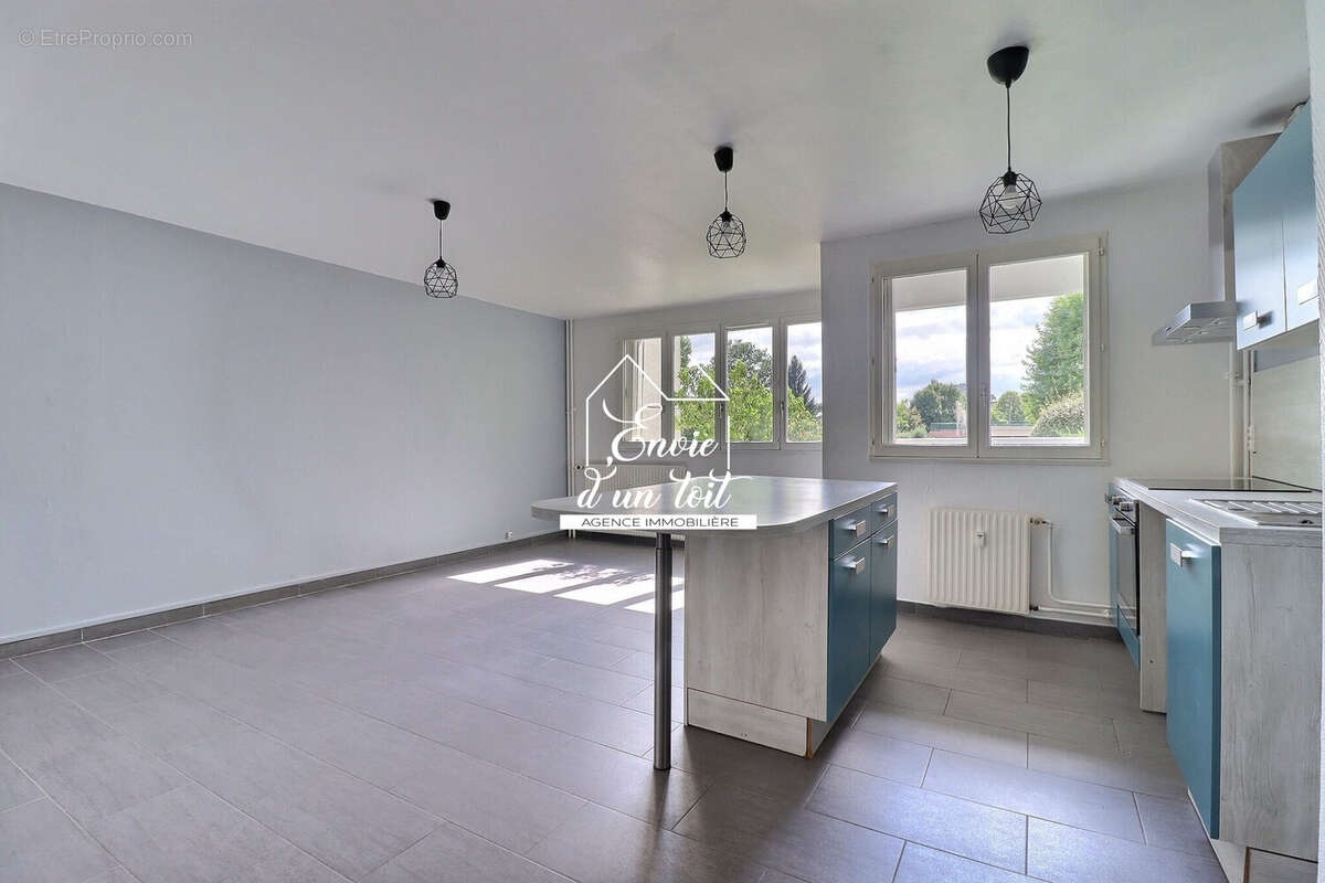 Appartement à CANTELEU