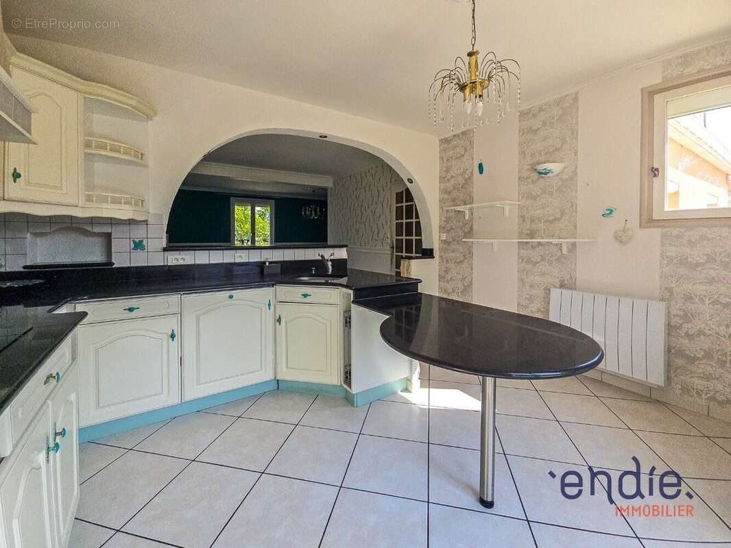 Maison à BESSAY-SUR-ALLIER