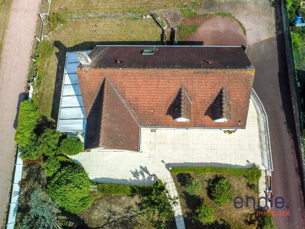 Maison à BESSAY-SUR-ALLIER