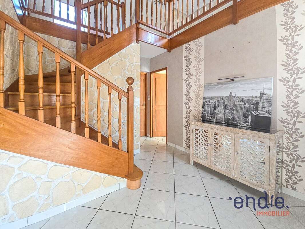 Maison à BESSAY-SUR-ALLIER