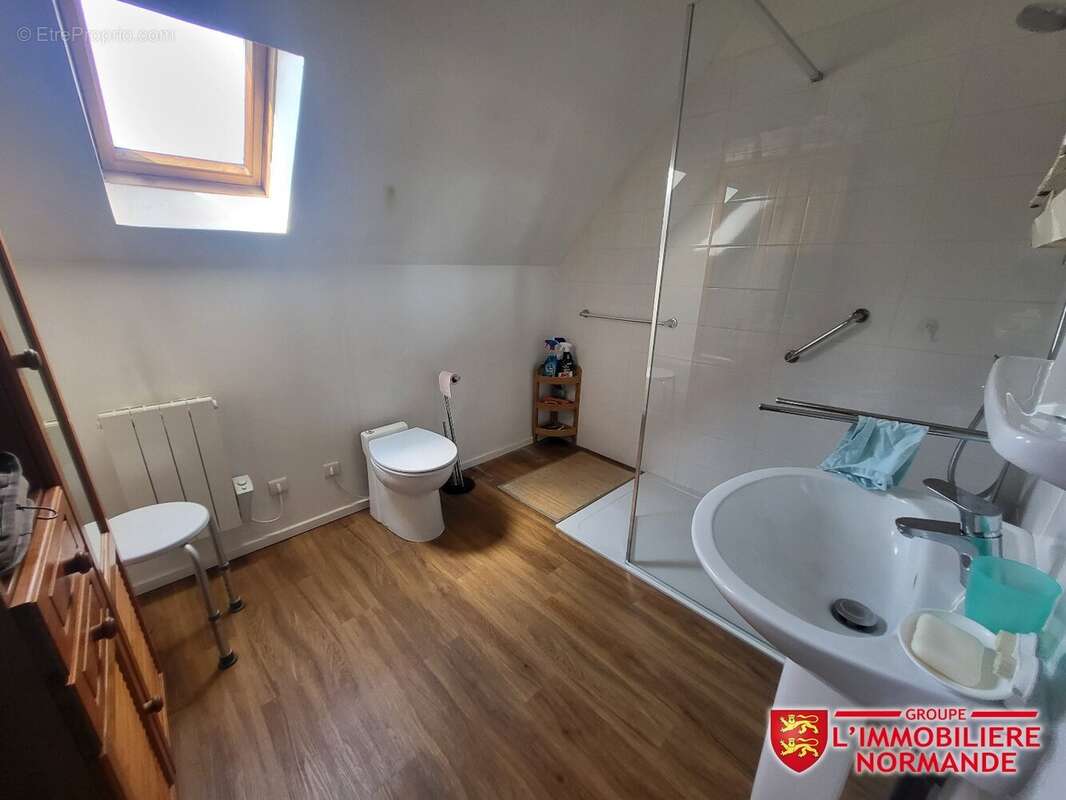 Maison à BONNIERES-SUR-SEINE