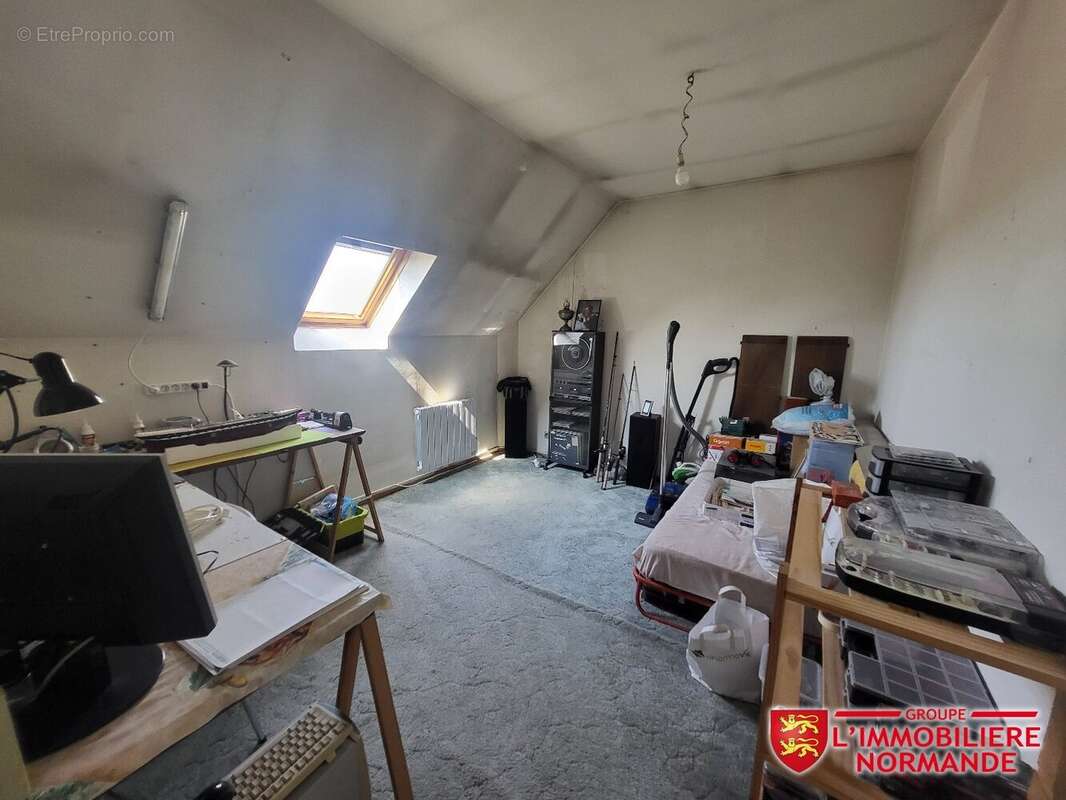 Maison à BONNIERES-SUR-SEINE