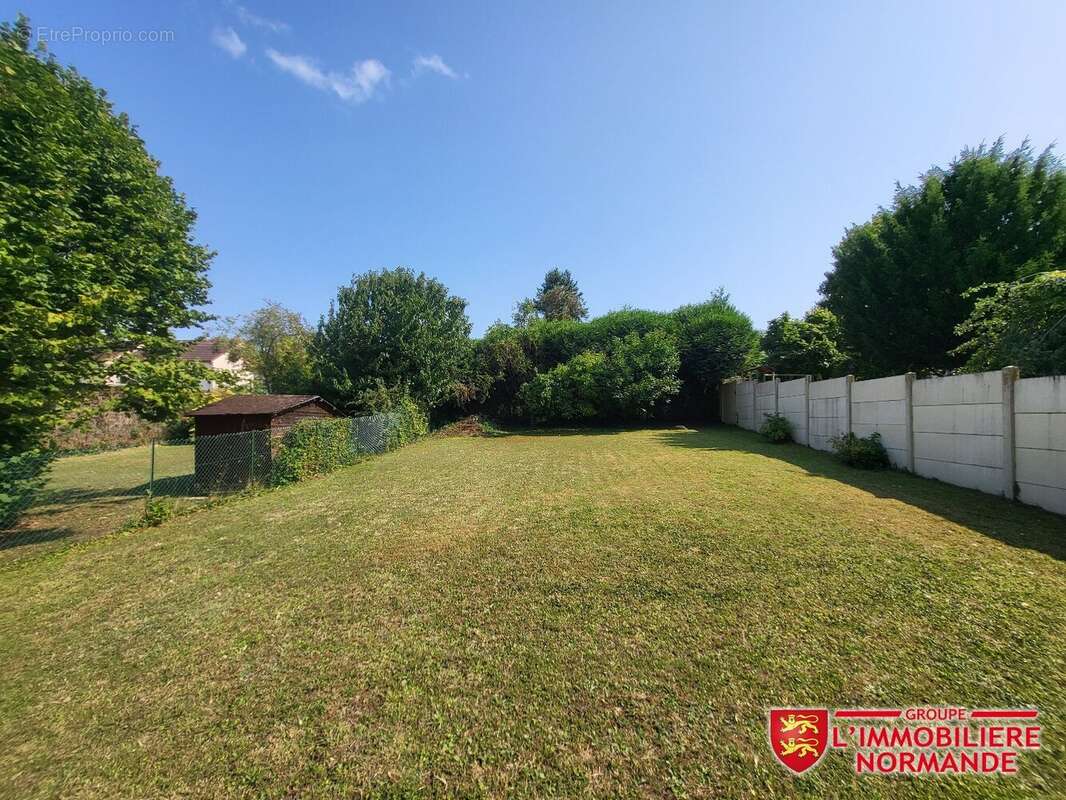 Maison à BONNIERES-SUR-SEINE