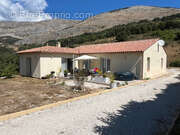 Maison à ESCRAGNOLLES