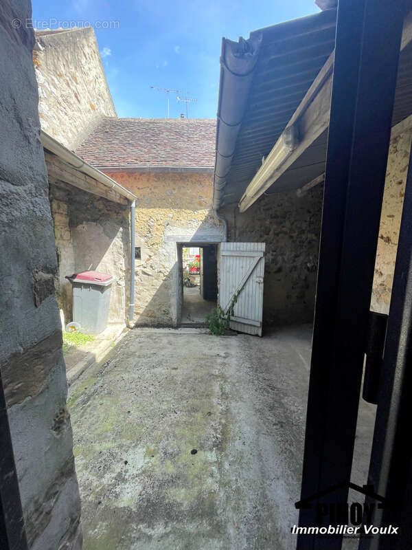 Maison à VOULX