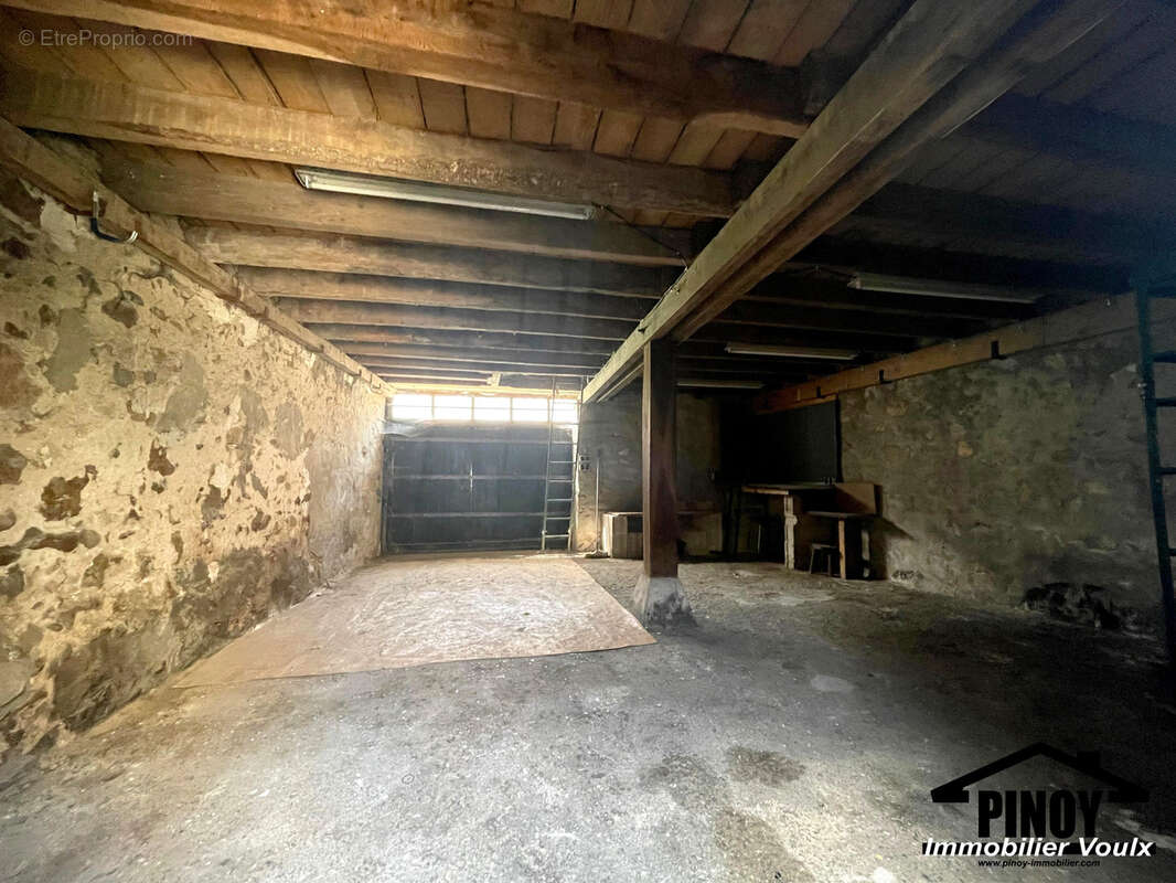 Maison à VOULX