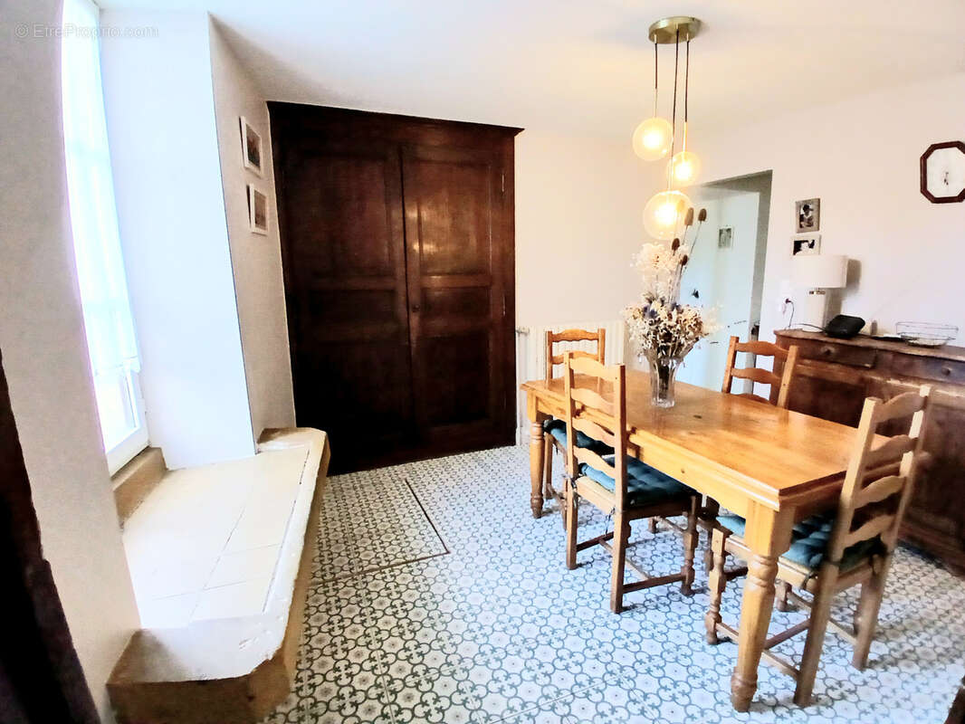 Maison à SAINTE-MARIE-AUX-CHENES