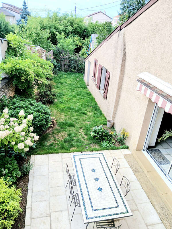 Maison à SAINTE-MARIE-AUX-CHENES