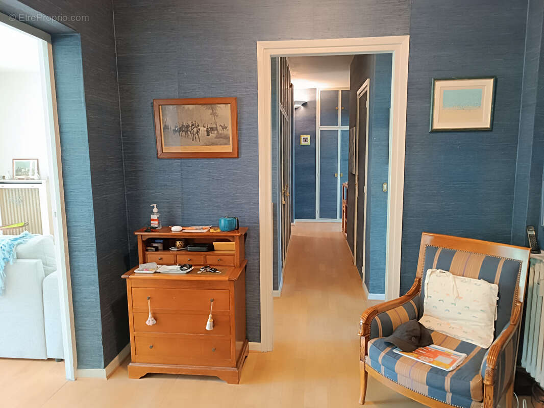 Appartement à GOUVIEUX