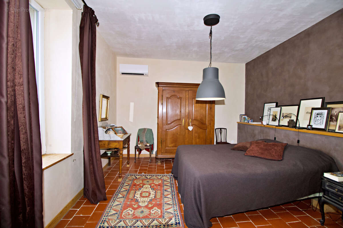 Maison à SAINT-ANDRE-DE-ROQUELONGUE