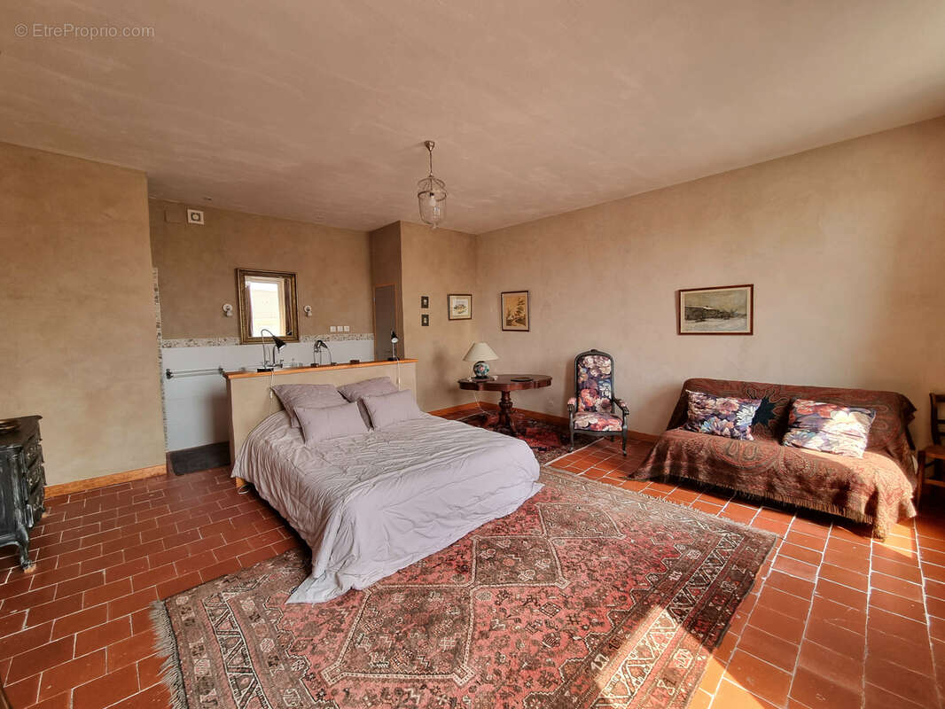 Maison à SAINT-ANDRE-DE-ROQUELONGUE