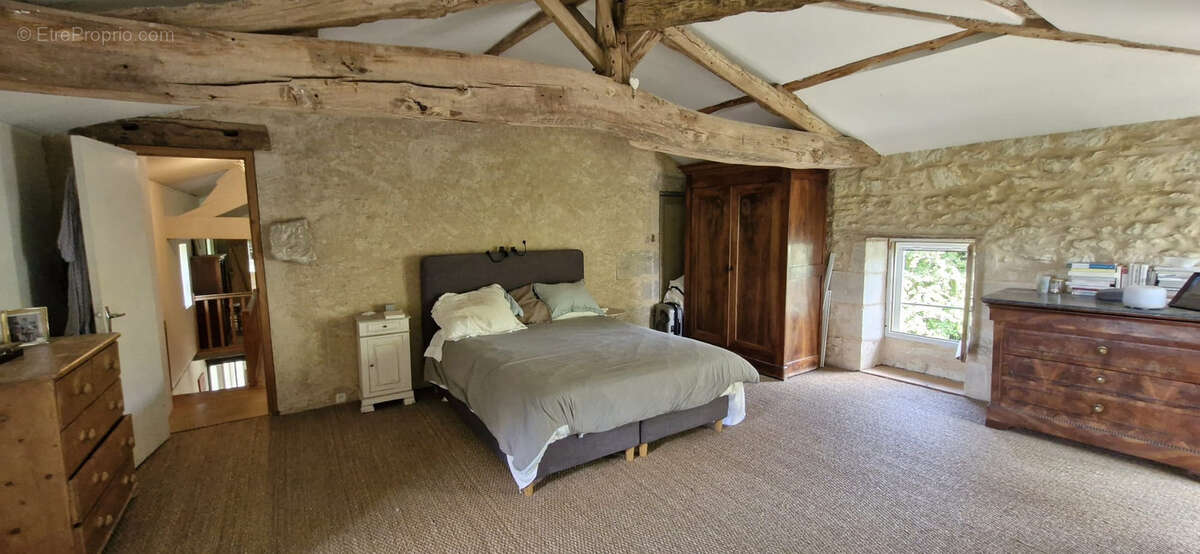 Maison à SAINT-FORT-SUR-GIRONDE