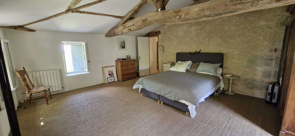 Maison à SAINT-FORT-SUR-GIRONDE