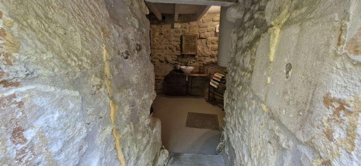 Maison à SAINT-FORT-SUR-GIRONDE