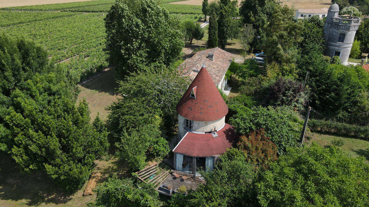 Maison à SAINT-FORT-SUR-GIRONDE