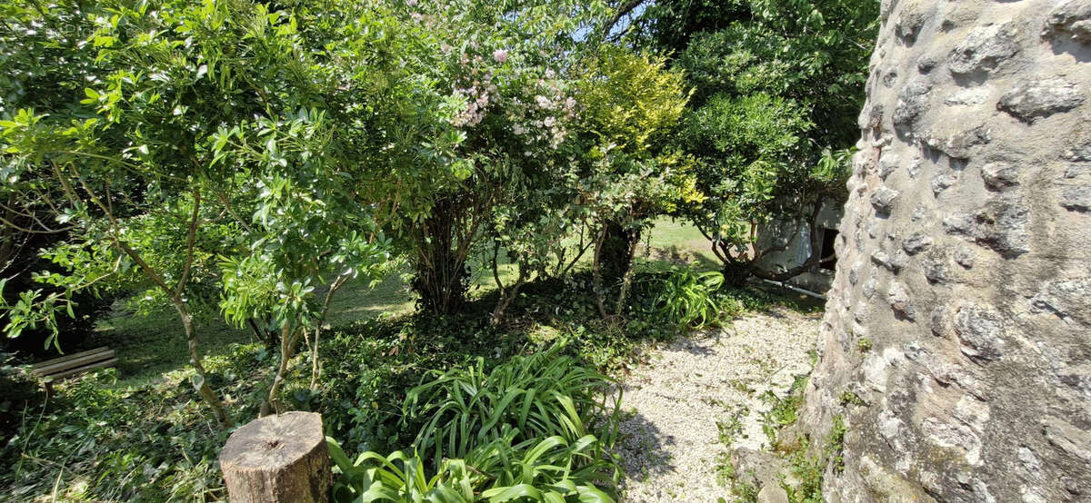 Maison à SAINT-FORT-SUR-GIRONDE