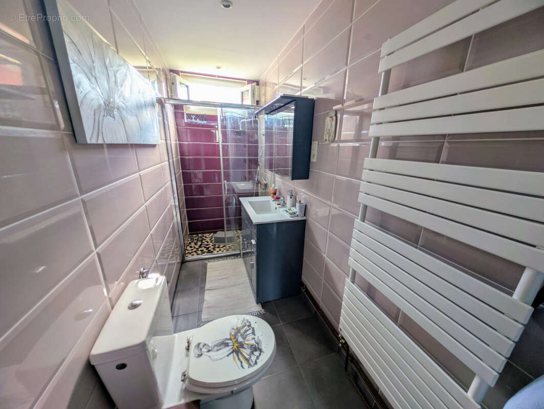 Maison à SAINTE-SAVINE