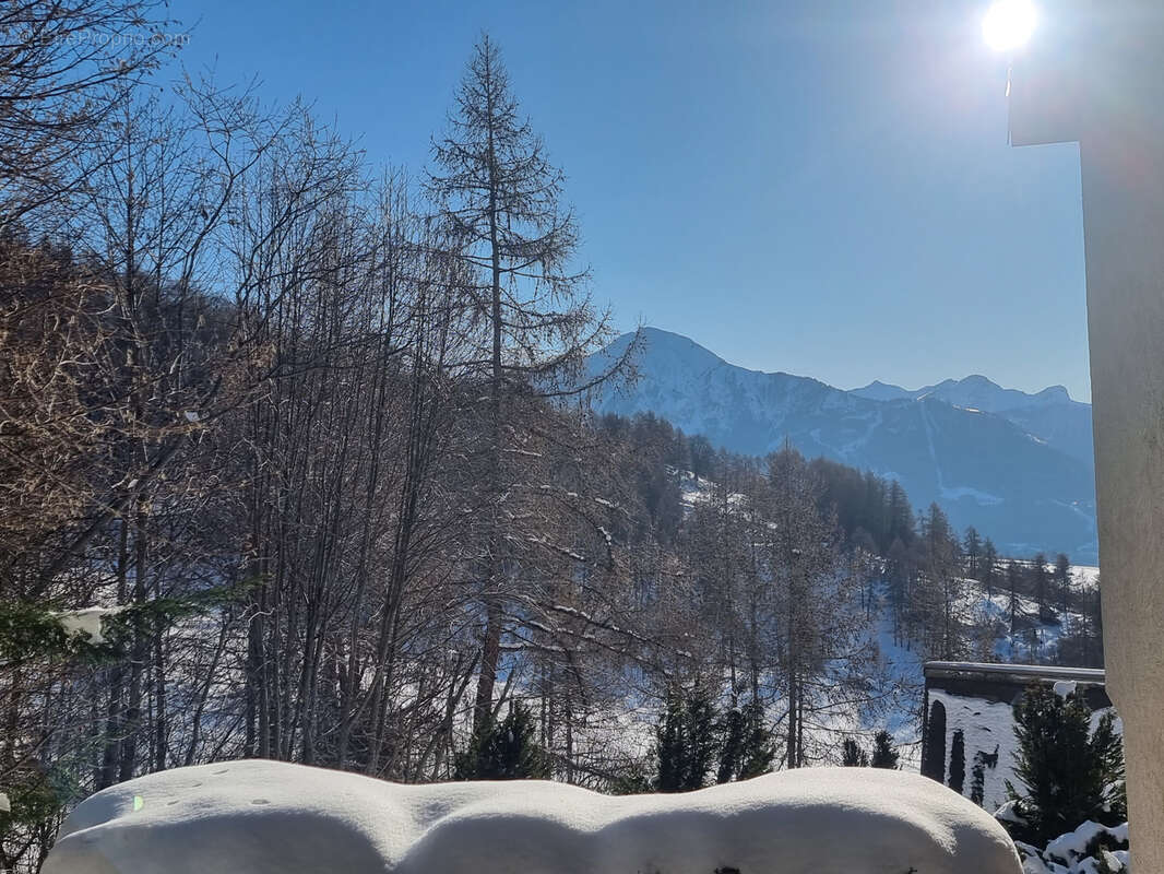 Appartement à SAINT-MICHEL-DE-CHAILLOL