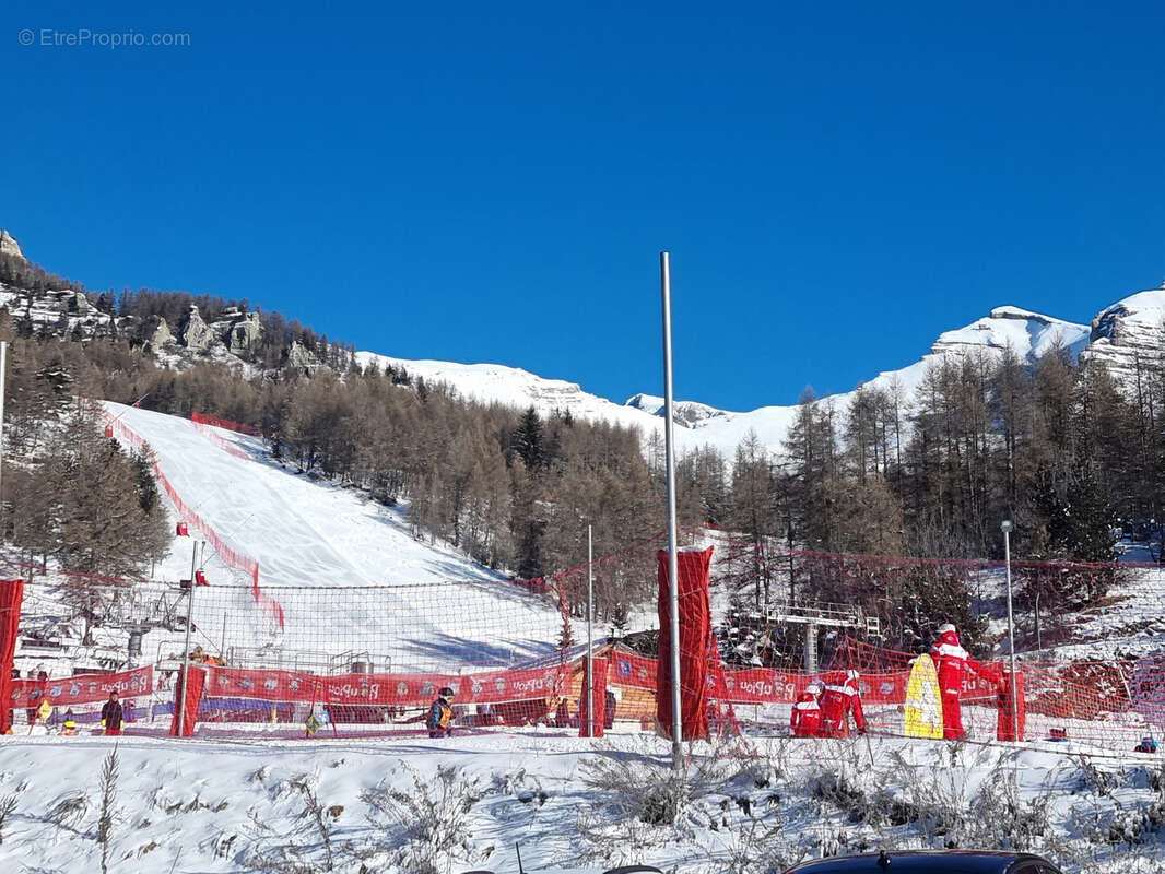 Appartement à SAINT-MICHEL-DE-CHAILLOL