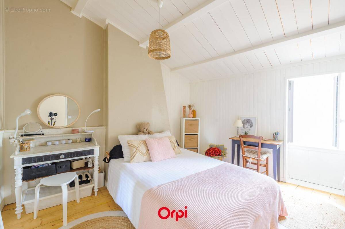 Maison à SAINTE-SOULLE