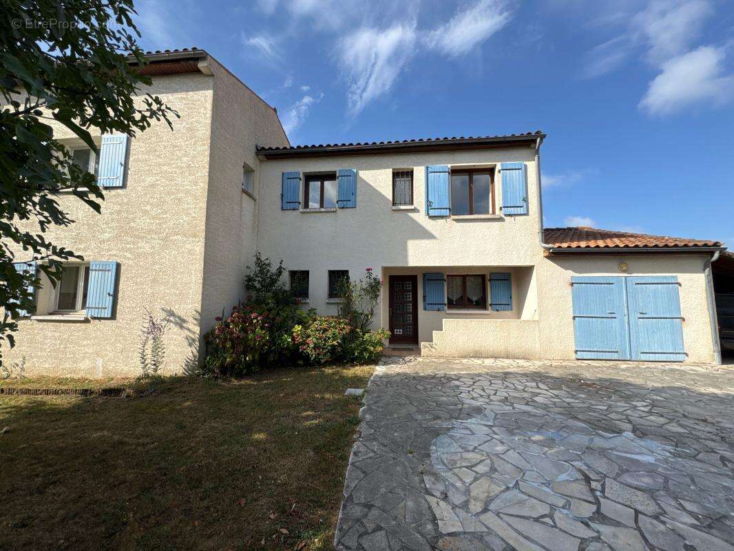 Maison à SAINT-PALAIS-SUR-MER