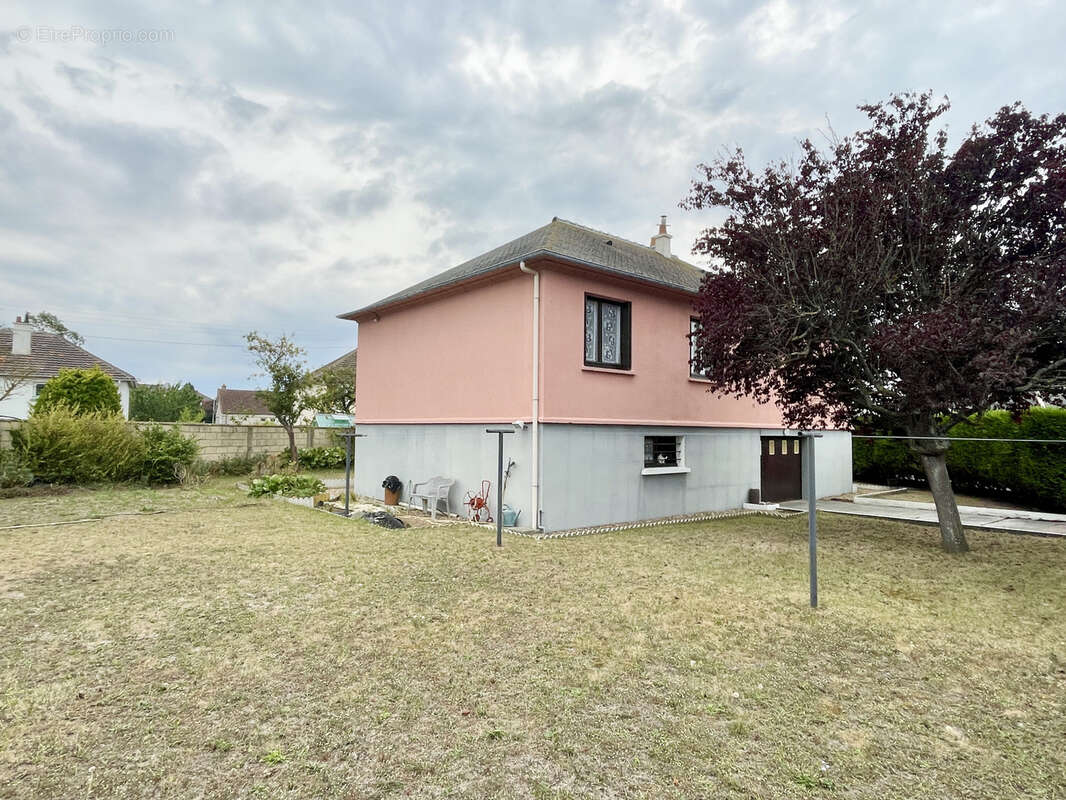 Maison à DIVES-SUR-MER