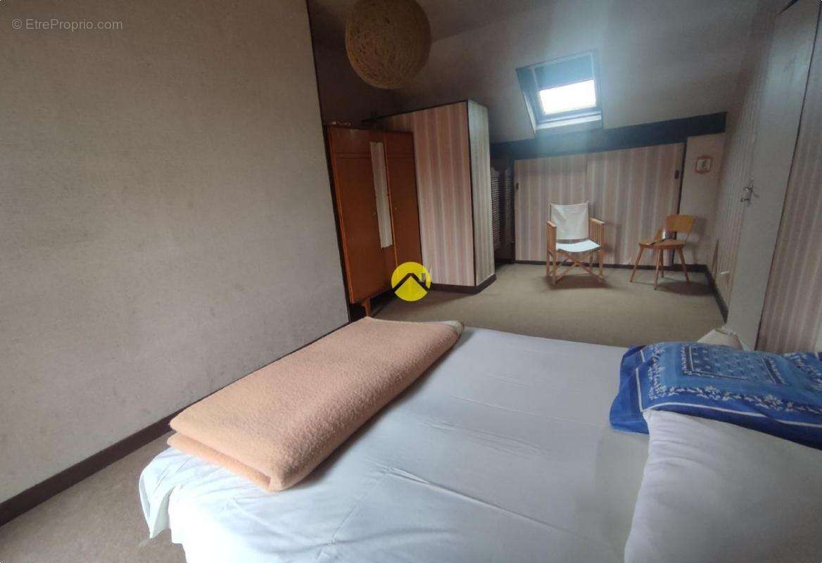 Maison à VAILLY-SUR-SAULDRE