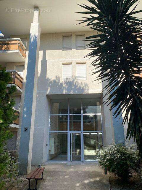 Appartement à CLERMONT-L&#039;HERAULT