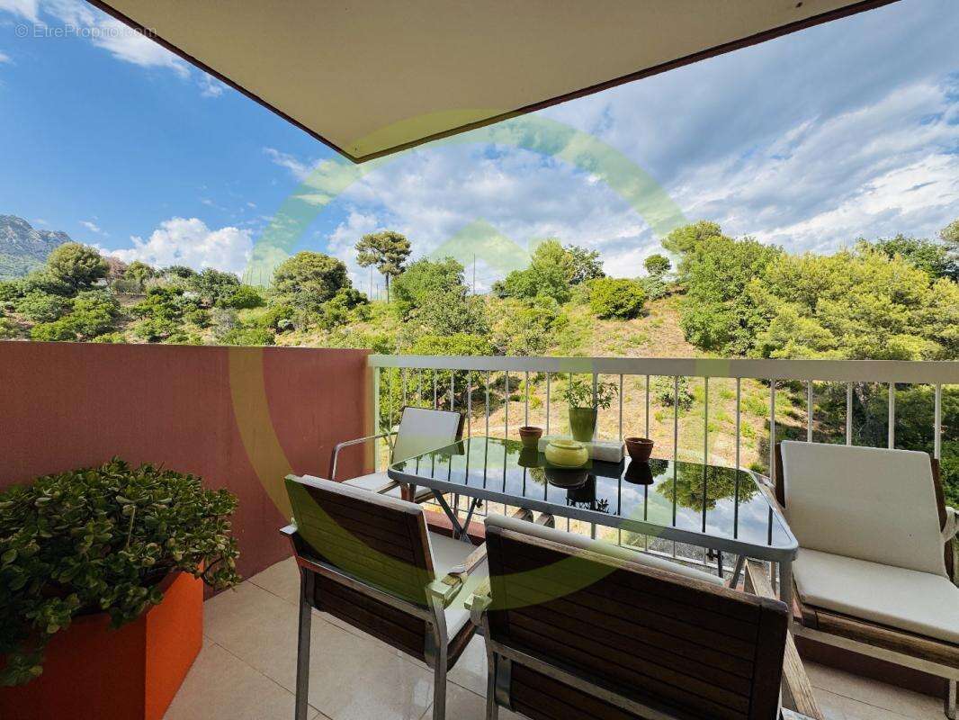 Appartement à MENTON