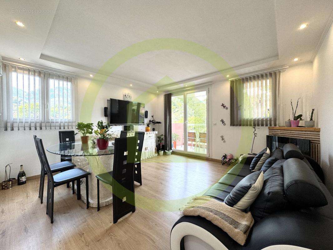 Appartement à MENTON