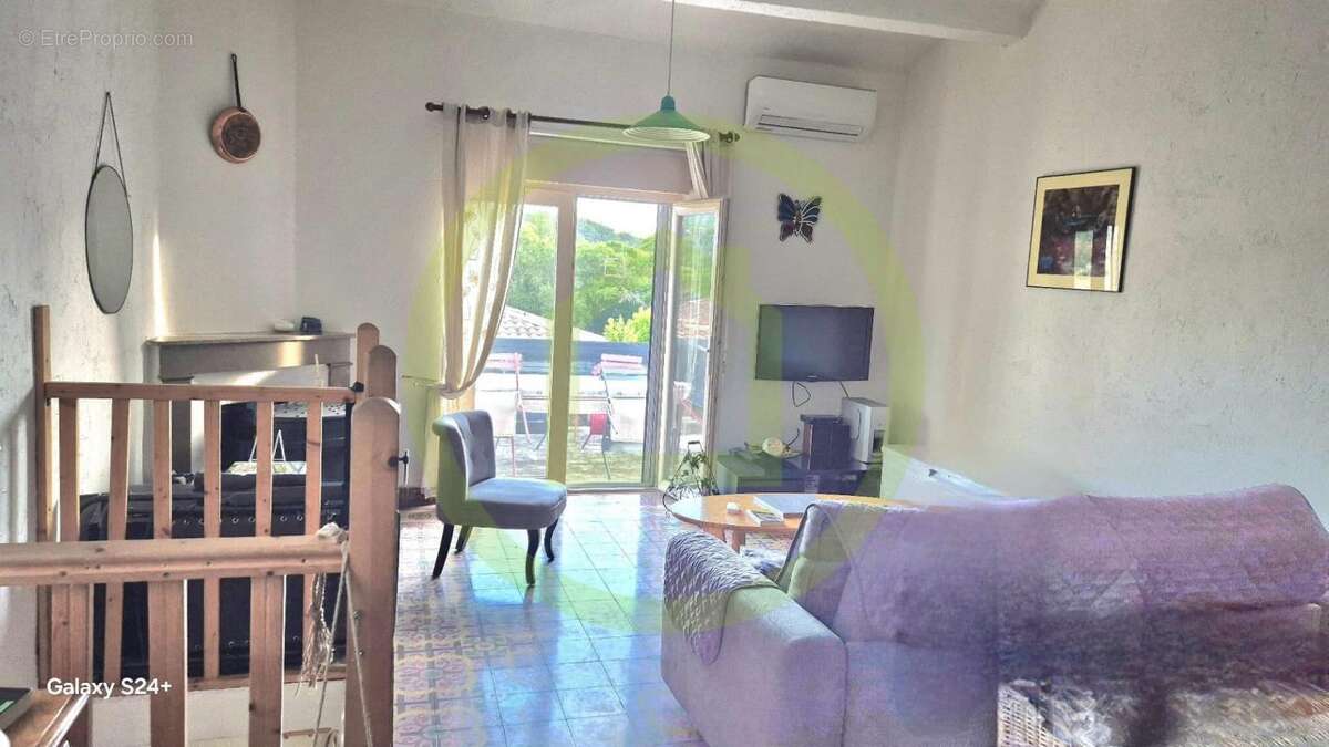 Maison à SAINT-ANDRE-DE-CRUZIERES