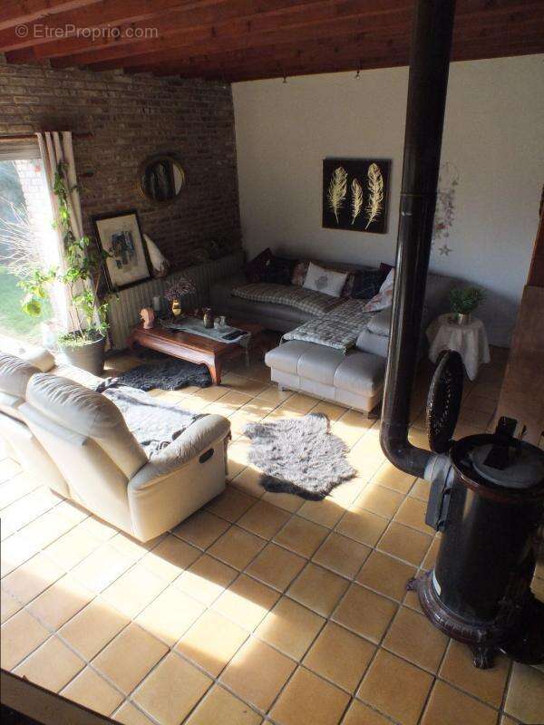 Maison à OUVILLE-LA-RIVIERE