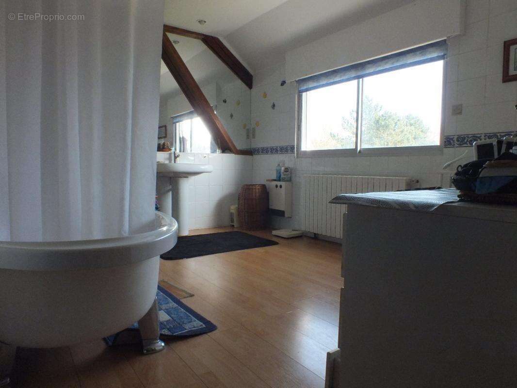 Maison à OUVILLE-LA-RIVIERE