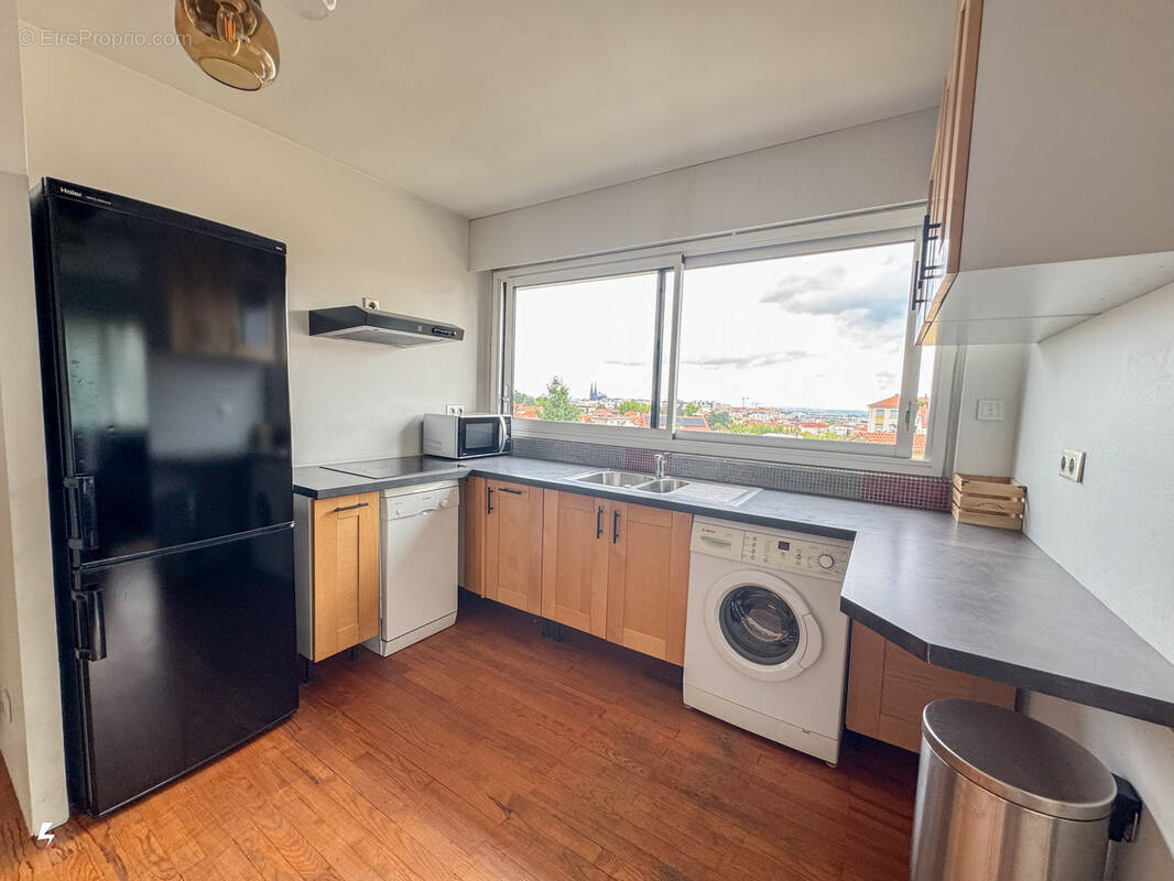 Appartement à CHAMALIERES