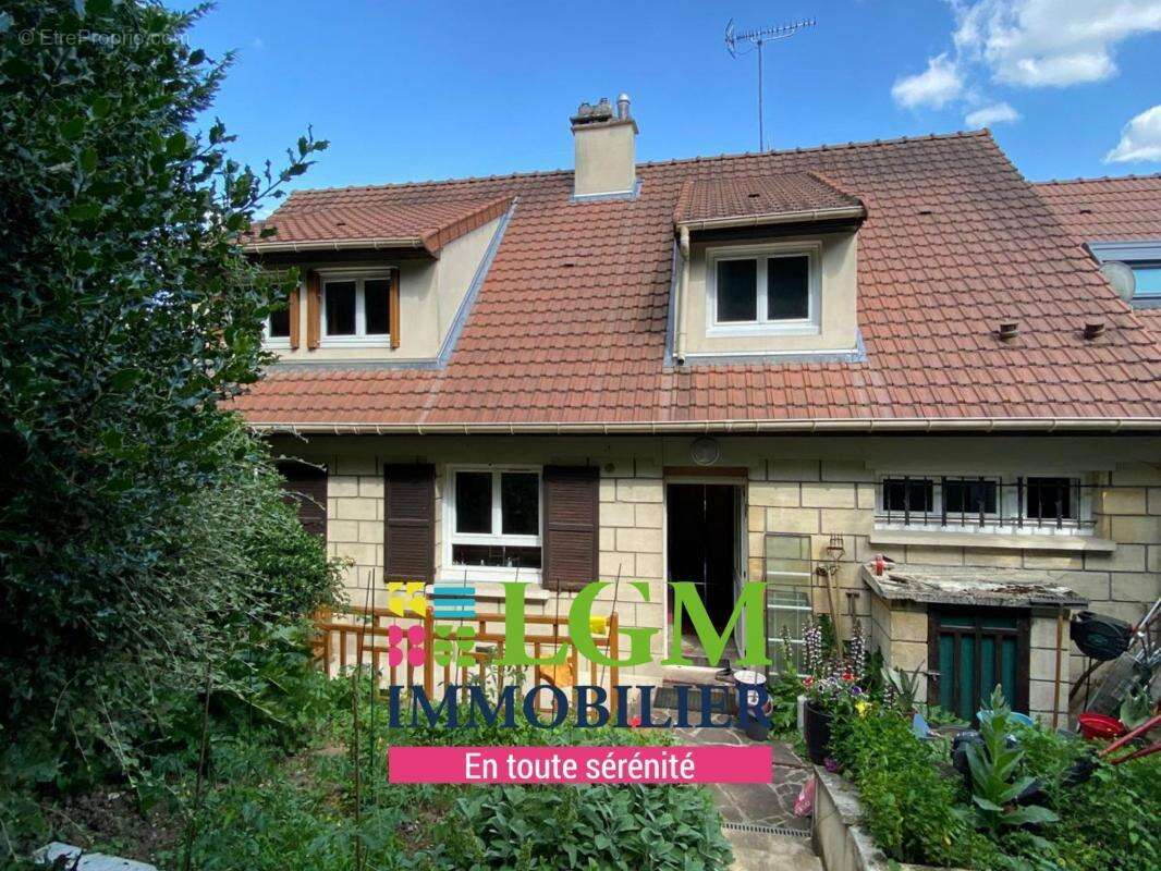 Maison à SAINT-BRICE-SOUS-FORET