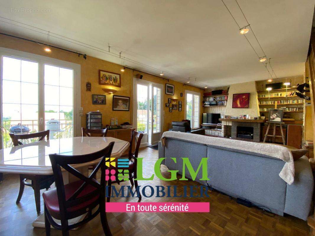 Maison à SAINT-BRICE-SOUS-FORET