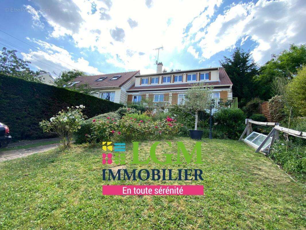 Maison à SAINT-BRICE-SOUS-FORET