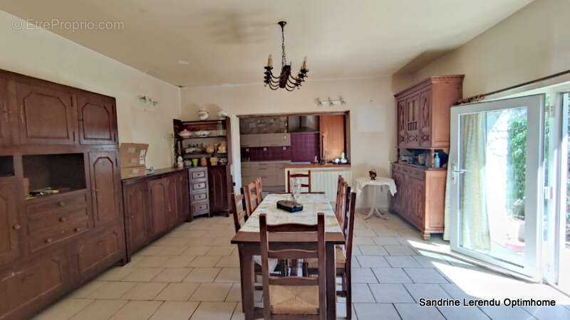 Maison à CRIQUEBEUF-SUR-SEINE