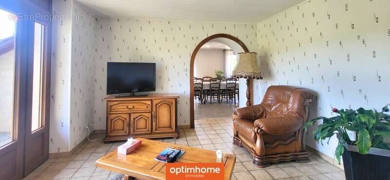 Maison à LES VOIVRES